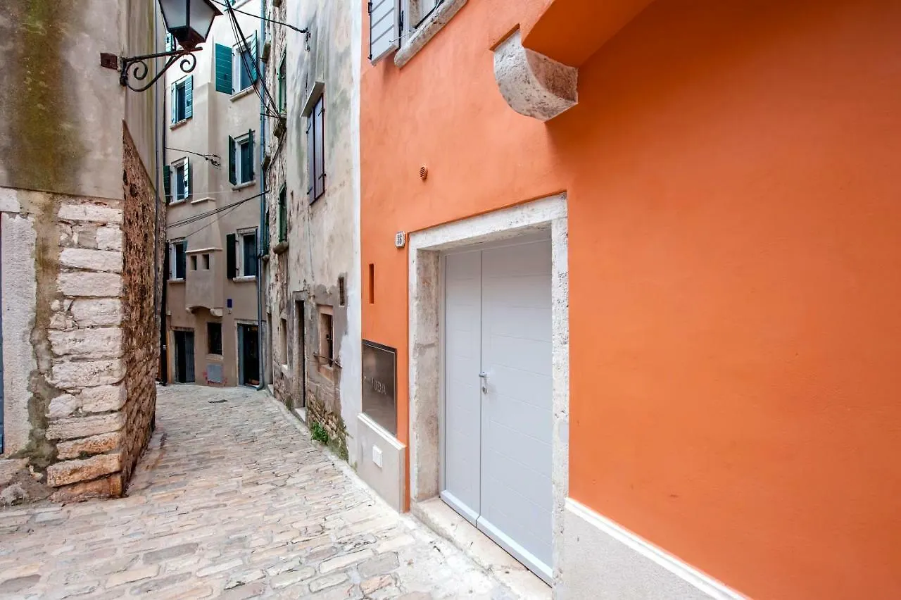 Apartment And Studio Ca' 3 Vie Rovinj