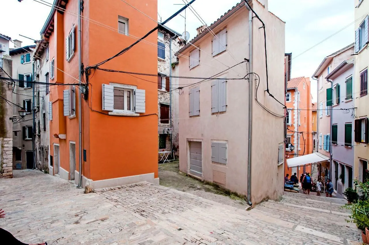 Apartment And Studio Ca' 3 Vie Rovinj 0*,  Croatia