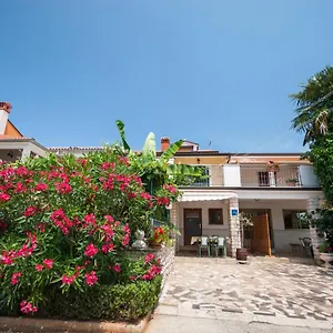 Apartment Haus Roko, Rovinj