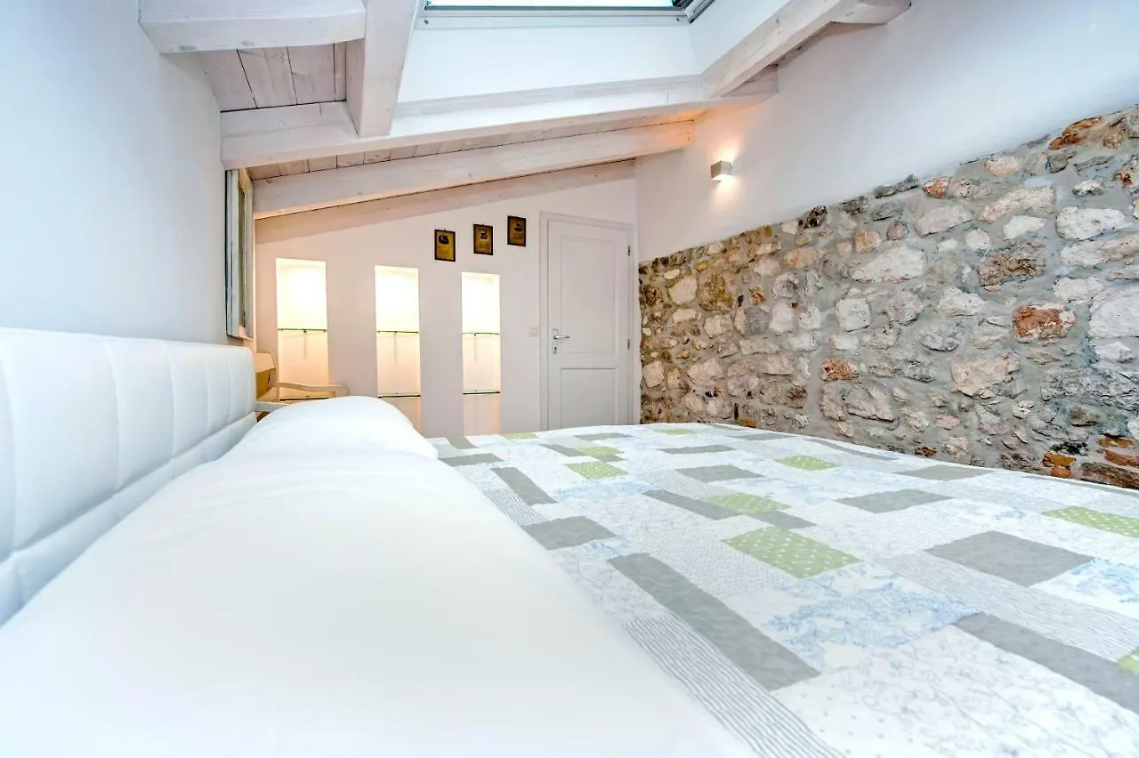 Apartment And Studio Ca' 3 Vie Rovinj 0*,  Kroatien