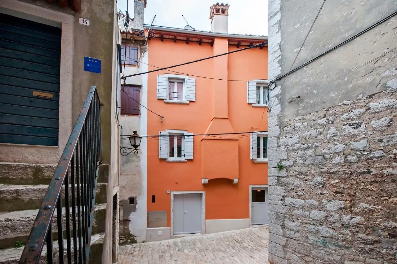 Apartment And Studio Ca' 3 Vie Rovinj